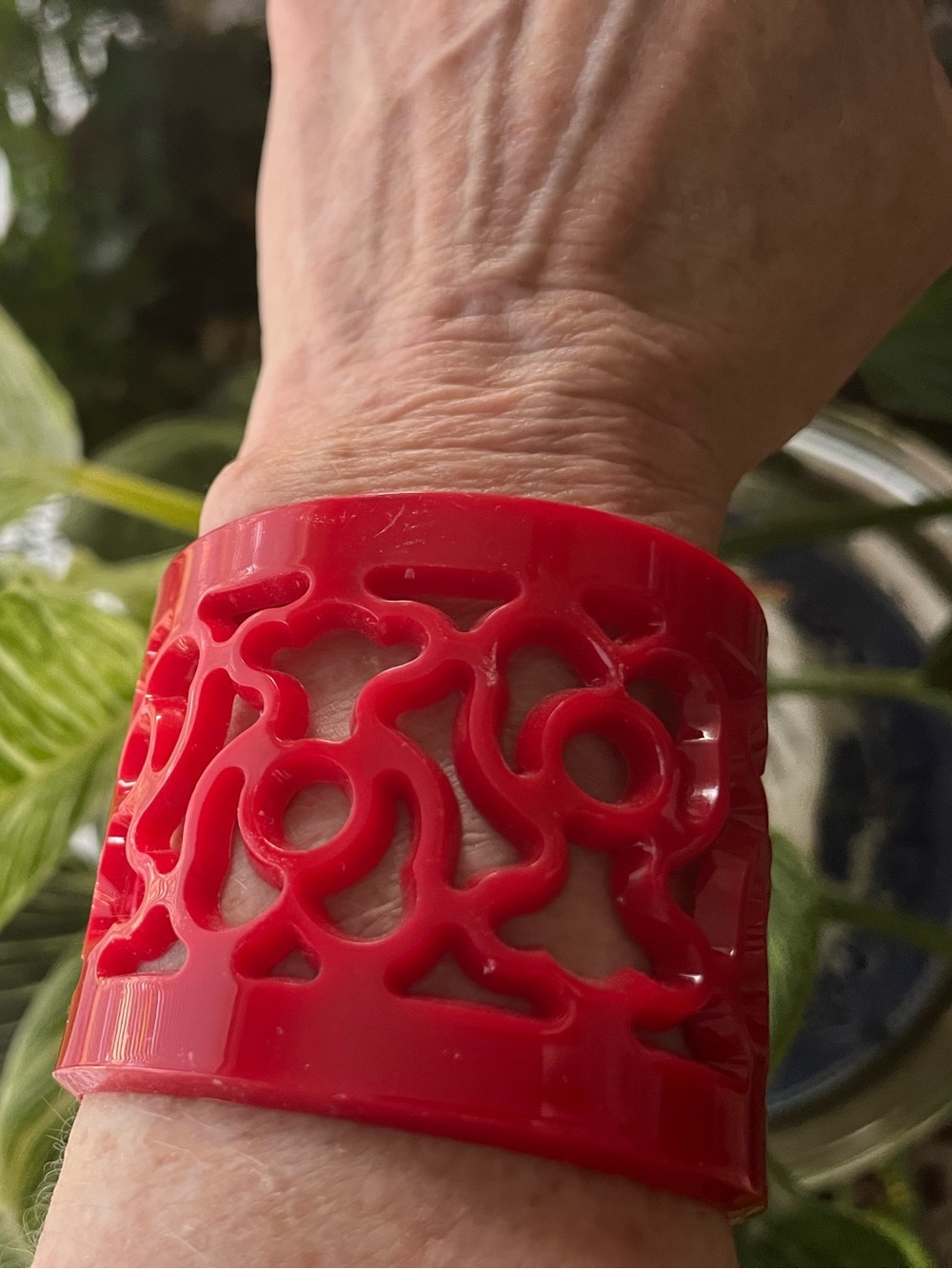 Vintage Lipstick Red Lace Cuff